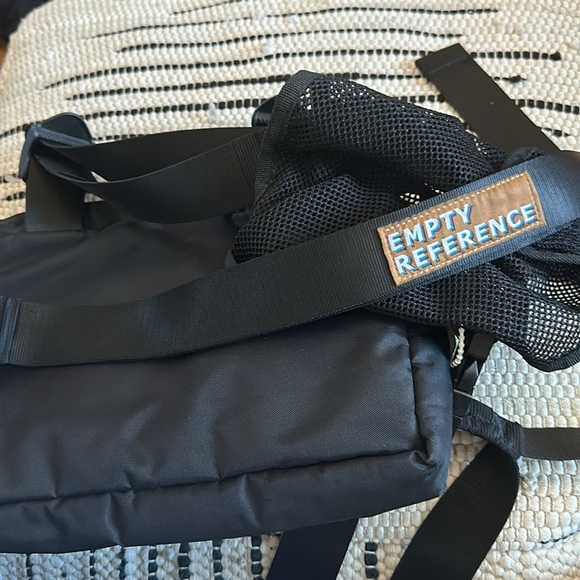 Bag - Picture 1 of 12